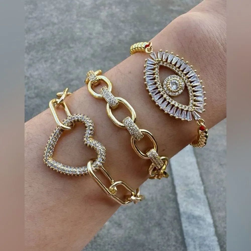 Elegant Link Bracelet Q29